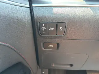 Kia K5 2022 GT 4dr Sedan