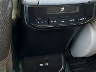 Toyota Highlander 2023 LE 4dr SUV