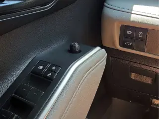 Toyota Highlander 2023 LE 4dr SUV