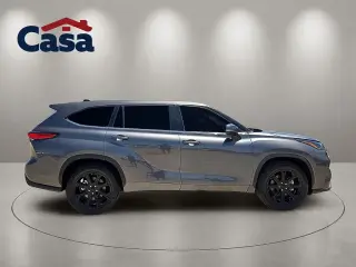 Toyota Highlander 2023 LE 4dr SUV
