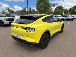 Ford Mustang Mach-E 2025 Premium 4dr SUV