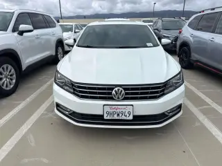 Volkswagen Passat 2016 1.8T SE 4dr Sedan PZEV