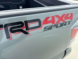 Toyota Tacoma 2023 4x4 TRD Sport 4dr Double Cab 6.1 ft LB