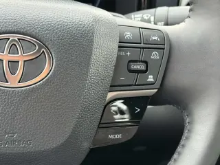 Toyota Camry 2026 SE 4dr Sedan