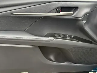 Toyota Camry 2026 SE 4dr Sedan