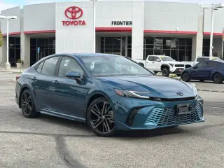 Toyota Camry 2026 SE 4dr Sedan