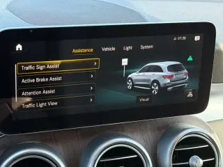 Mercedes-Benz GLC 2020 AWD GLC 300 4MATIC 4dr SUV