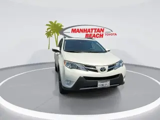 Toyota RAV4 2015 AWD Limited 4dr SUV