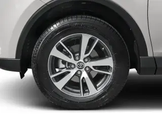 Toyota RAV4 2017 AWD XLE 4dr SUV