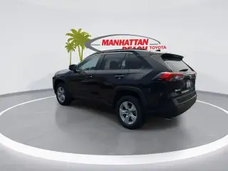 Toyota RAV4 2019 XLE 4dr SUV
