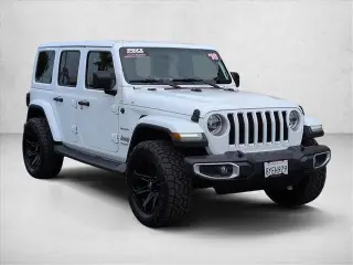 Jeep Wrangler Unlimited 2018 4x4 Sahara 4dr SUV (midyear release)
