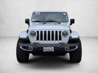 Jeep Wrangler Unlimited 2018 4x4 Sahara 4dr SUV (midyear release)