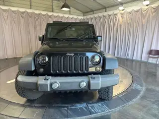 Jeep Wrangler Unlimited 2015 4x4 Sport 4dr SUV