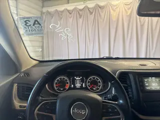 Jeep Cherokee 2015 Latitude 4dr SUV