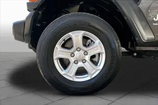Jeep Wrangler 2018 4x4 Sport 2dr SUV (midyear release)