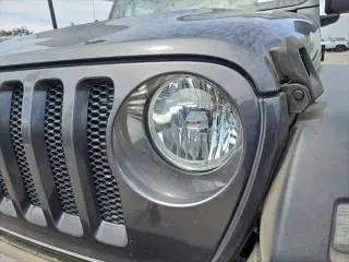 Jeep Wrangler Unlimited 2018 4x4 Sport 4dr SUV (midyear release)