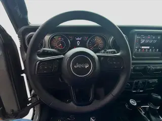 Jeep Wrangler 2023 4x4 Willys 4dr SUV