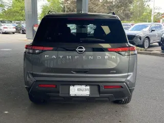 Nissan Pathfinder 2025 AWD SV 4dr SUV