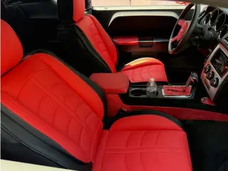 2010 dedge challenger