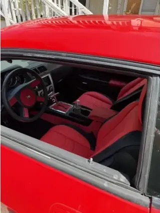 2010 dedge challenger