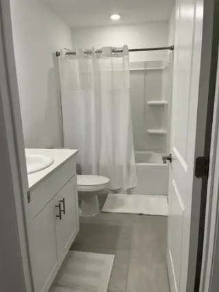 Room for rent in St. Cloud.