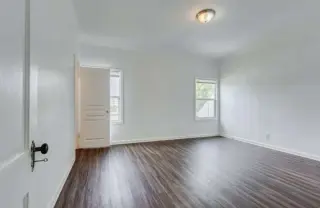 2 Bedroom Apt in W Pico Blvd