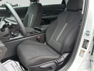 Hyundai ELANTRA 2025 SE 4dr Sedan