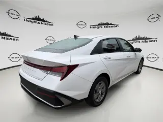 Hyundai ELANTRA 2025 SE 4dr Sedan