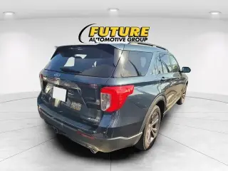 Ford Explorer 2023 AWD XLT 4dr SUV