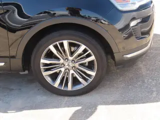 Ford Explorer 2018 AWD Platinum 4dr SUV