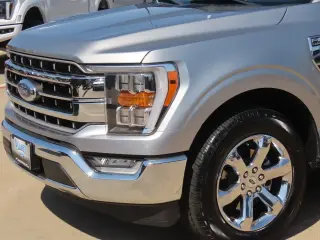 Ford F-150 2023 4x2 XL 4dr SuperCrew 5.5 ft. SB