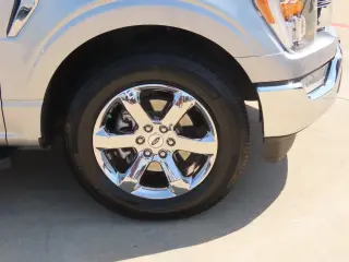 Ford F-150 2023 4x2 XL 4dr SuperCrew 5.5 ft. SB