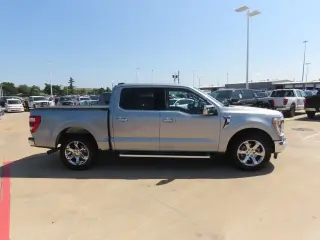 Ford F-150 2023 4x2 XL 4dr SuperCrew 5.5 ft. SB