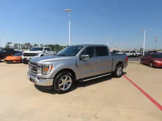 Ford F-150 2023 4x2 XL 4dr SuperCrew 5.5 ft. SB