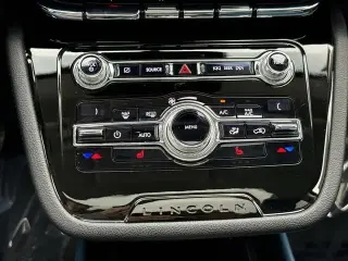 Lincoln Corsair 2020 Reserve 4dr SUV