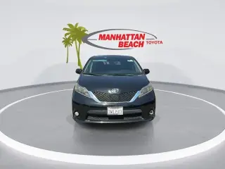Toyota Sienna 2017 SE 8-Passenger 4dr Mini-Van