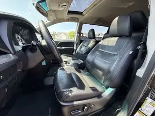 Toyota Sienna 2017 SE 8-Passenger 4dr Mini-Van