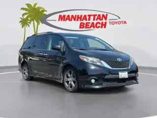 Toyota Sienna 2017 SE 8-Passenger 4dr Mini-Van