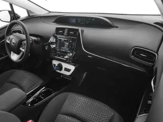 Toyota Prius Prime 2017 Plus 4dr Hatchback