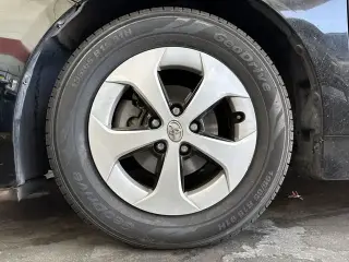Toyota Prius 2014 Three 4dr Hatchback