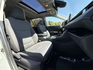 Toyota RAV4 2019 XLE 4dr SUV