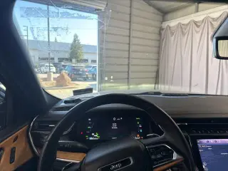 Jeep Grand Cherokee 2023 4x4 Summit 4xe 4dr SUV