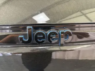 Jeep Grand Cherokee 2023 4x4 Summit 4xe 4dr SUV