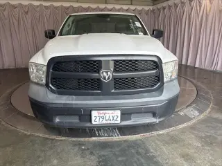 Ram 1500 Classic 2019 4x2 Tradesman 4dr Quad Cab 6.3 ft. SB Pickup
