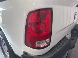 Ram 1500 Classic 2019 4x2 Tradesman 4dr Quad Cab 6.3 ft. SB Pickup