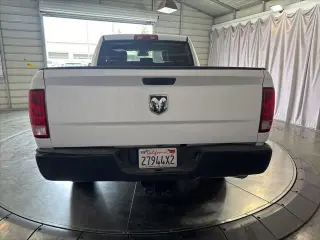 Ram 1500 Classic 2019 4x2 Tradesman 4dr Quad Cab 6.3 ft. SB Pickup