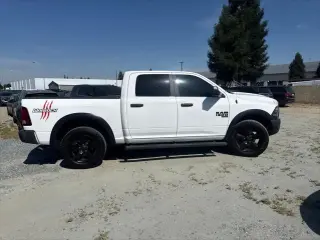 Ram 1500 Classic 2020 4x4 Warlock 4dr Crew Cab 5.5 ft. SB Pickup