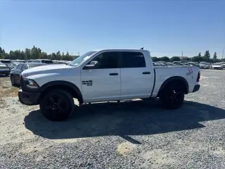 Ram 1500 Classic 2020 4x4 Warlock 4dr Crew Cab 5.5 ft. SB Pickup
