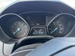 Ford Focus 2018 SE 4dr Hatchback