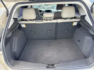 Ford Focus 2018 SE 4dr Hatchback